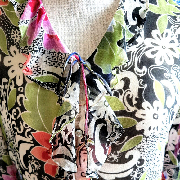 SILKLAND Floral Silk Shear Lined Top With Sequins and Beads Sz PL Petite - Picture 4 of 11